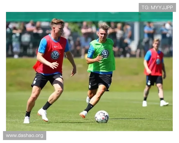 MK体育手机娱乐为体育迷打造的全方位娱乐生态系统涵盖赛事直播、竞猜互动和丰富的体育游戏内容